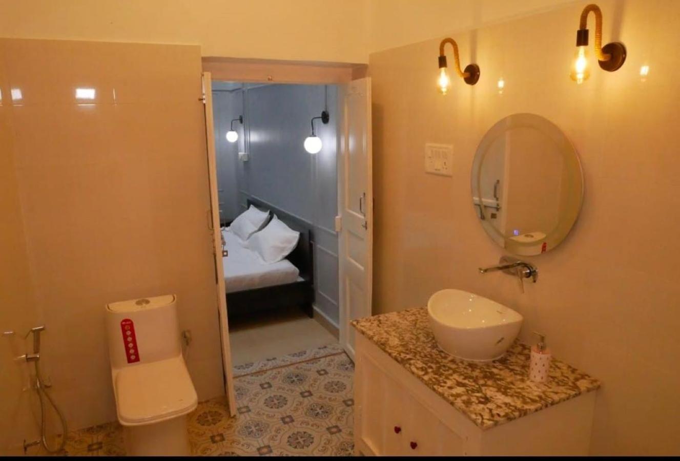 Janki Kunj Varanasi- 3 Room Home Exterior foto
